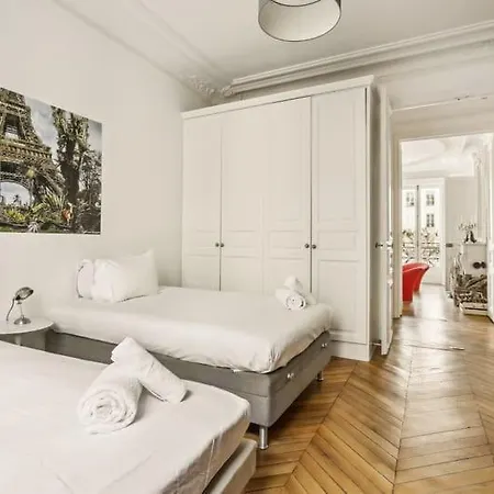Elegant Hausmannien Proche Champs Elysees Παρίσι